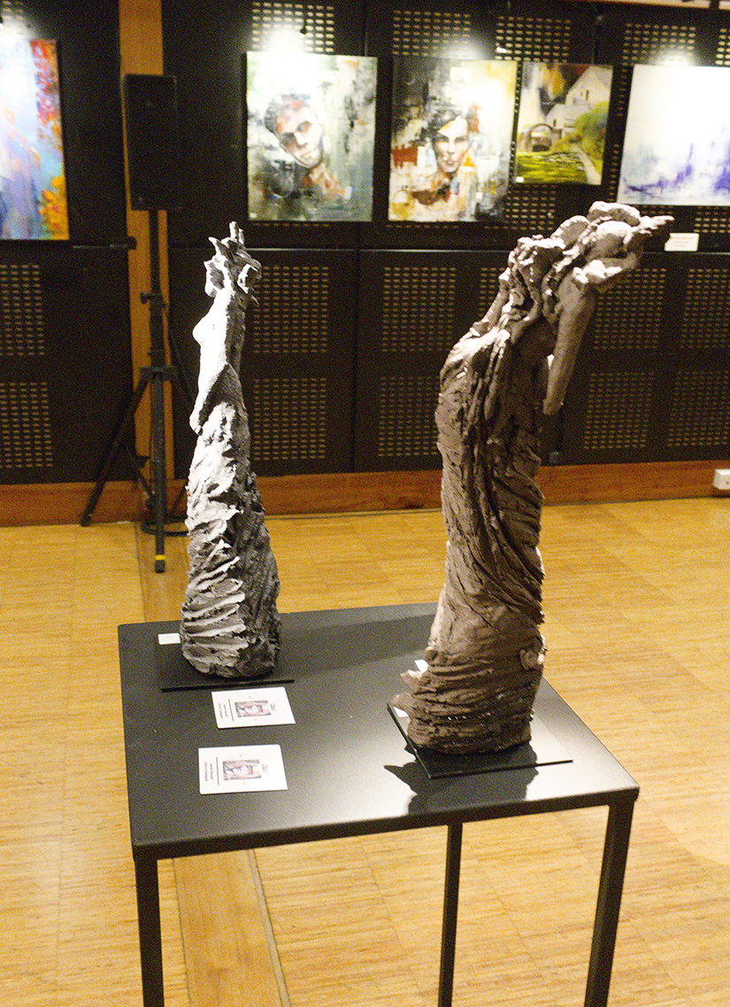 Katia au foulard bleu